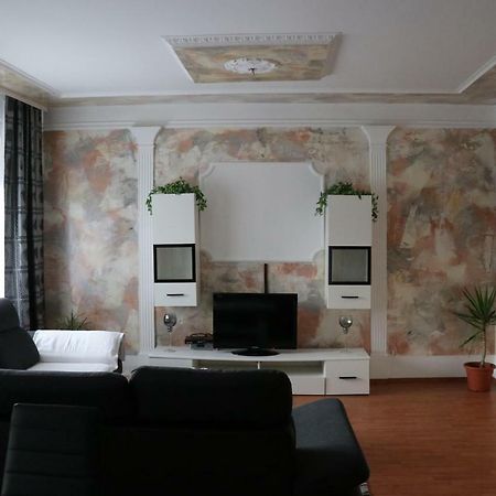 The Lakehouse Villa Neusiedl Am See Wienerstrasse 8 Esterno foto
