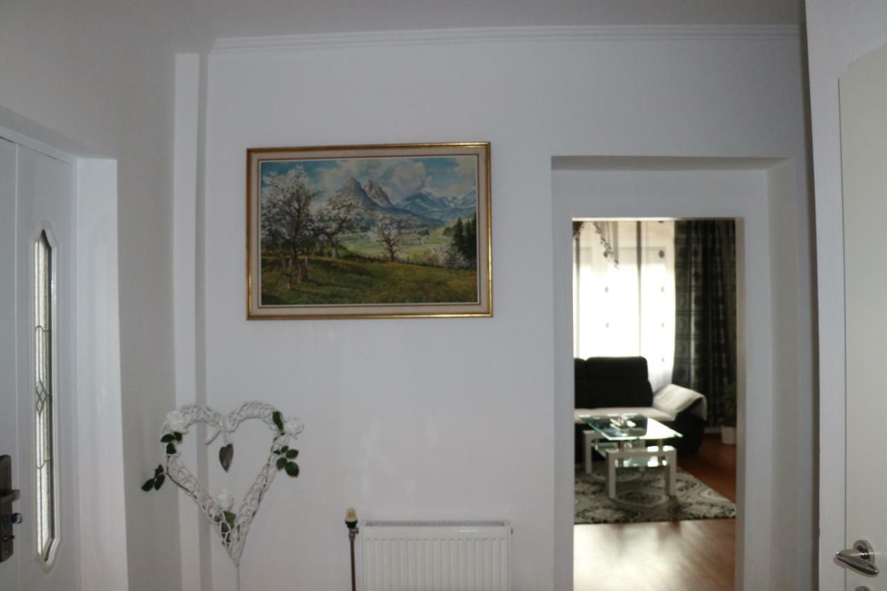 The Lakehouse Villa Neusiedl Am See Wienerstrasse 8 Esterno foto